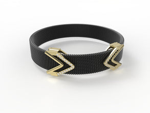 Valor Chevron V-Link Male Bracelet – A Bold Symbol of Strength