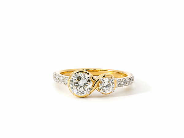 Gold Female Ring