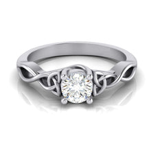 Beach-End Wave Solitaire Ring – A Touch of Serenity & Beauty