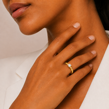 Golden Blossom Solitaire Radiating Grace A Strong Impression of Eternal Beauty — on-model view