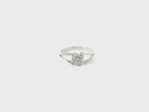 Diamond Female Ring